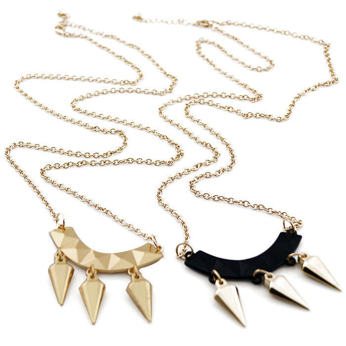 TRIPLE SPIKES NECKLACE - product images