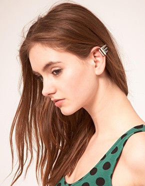 TRIPLE SPIKE EAR CUFF - product image  