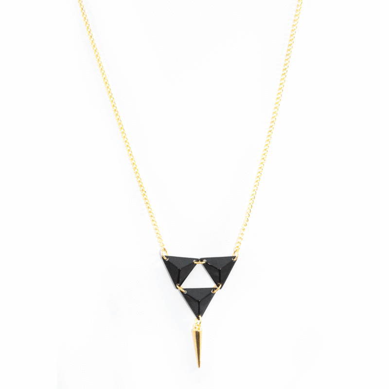 TRIPLE PYRAMID SPIKE NECKLACE - product image  
