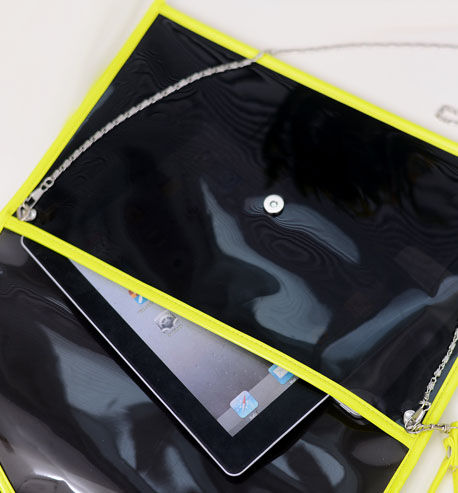 TRANSPARENT ENVELOP BAG - product image  