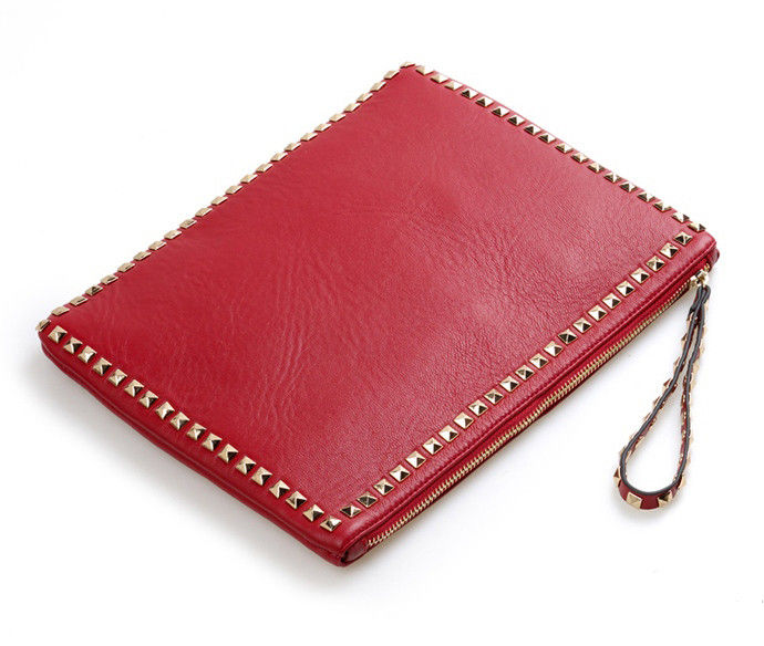 STUDDED EDGE CLUTCH - product image  