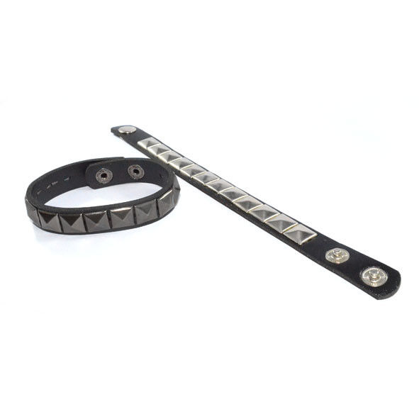 STUDDED BRACELET - product image  