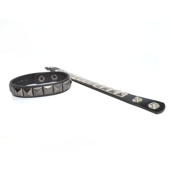 STUDDED BRACELET - product image  