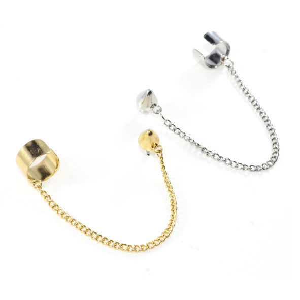 SPIKE STUD WITH CHAIN AND EAR CUFF - product image  