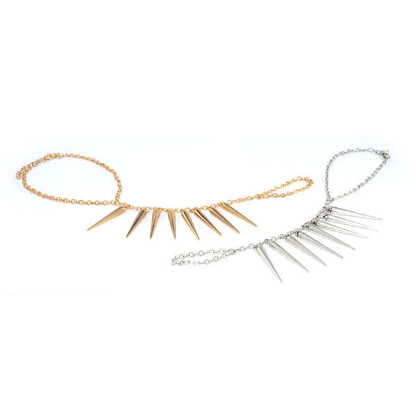 SPIKE FINGER CHAIN BRACELET - product image  