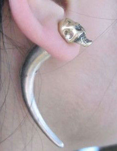 SKULL TUSK EARRING - product image  