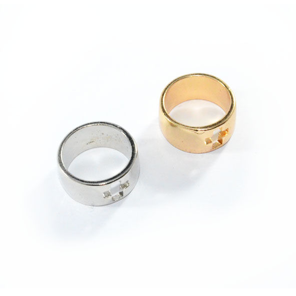 HOLLOW SINGLE CROSS RING - product image  