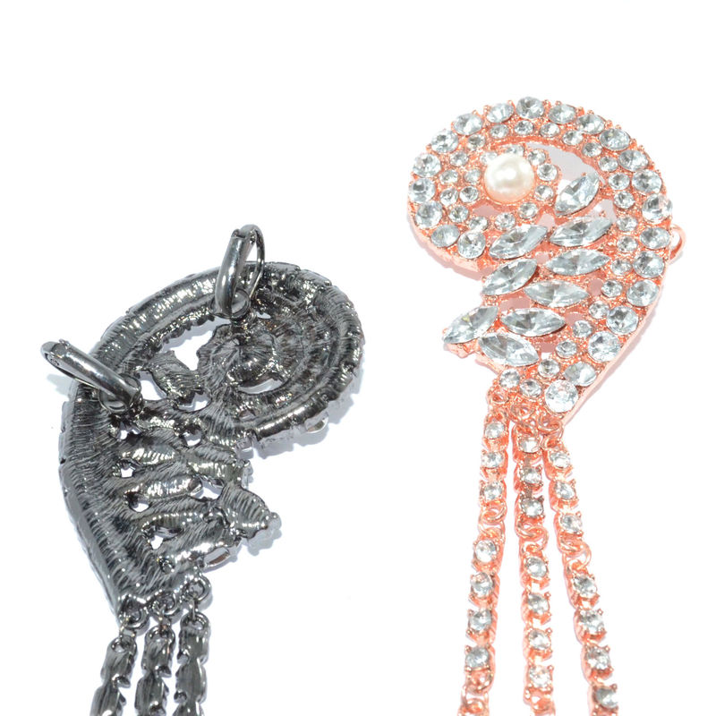 CRYSTAL SHELL SHAPE EAR CLIP - product image  