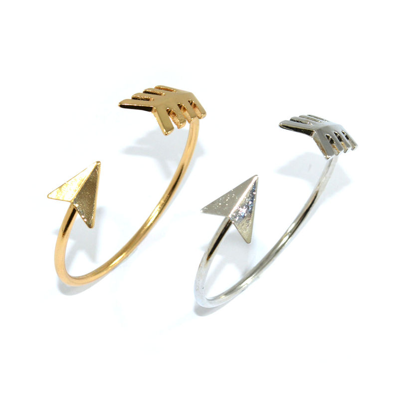 BENDED ARROW BANGLE - product image  