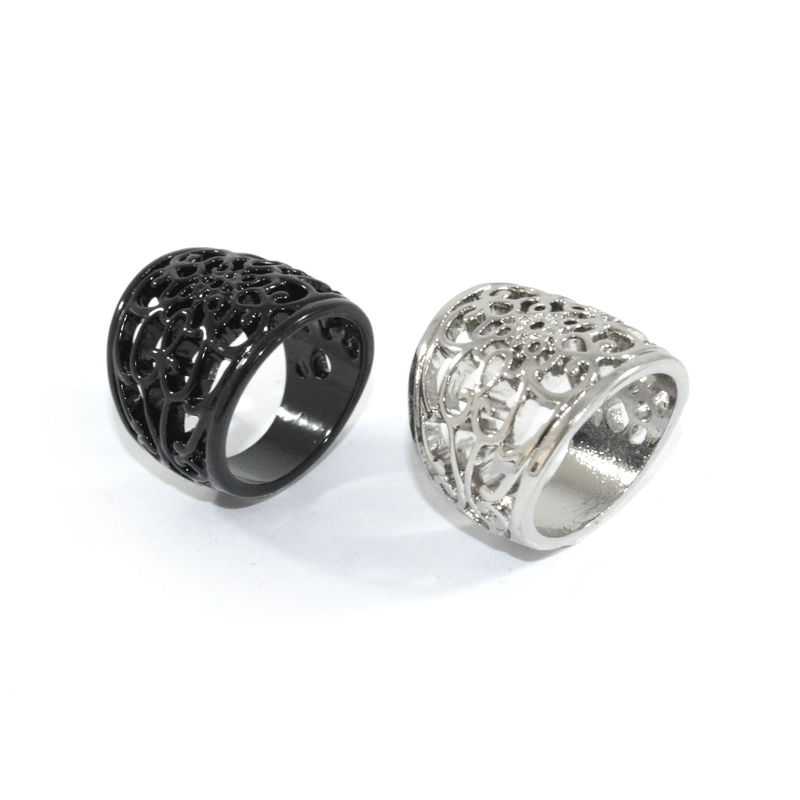 HOLLOW FLOWER PATTERN RING - product image  
