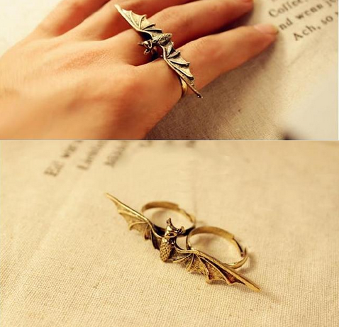 DOUBLE FINGER BAT RING - product image  