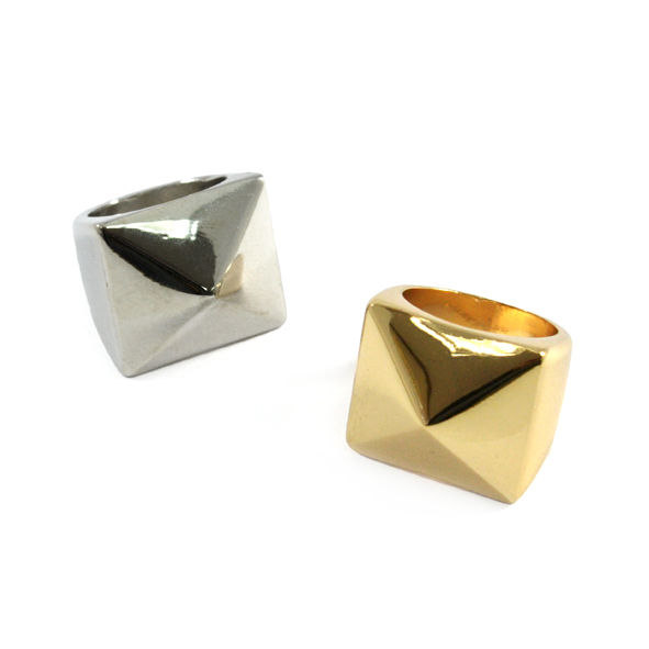 PYRAMID RING - product image  