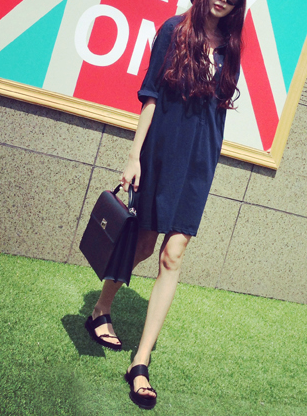 T-SHIRT DRESS - product image  