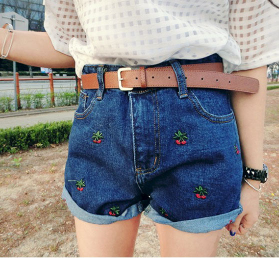 CHERRY SHORTS - product image  