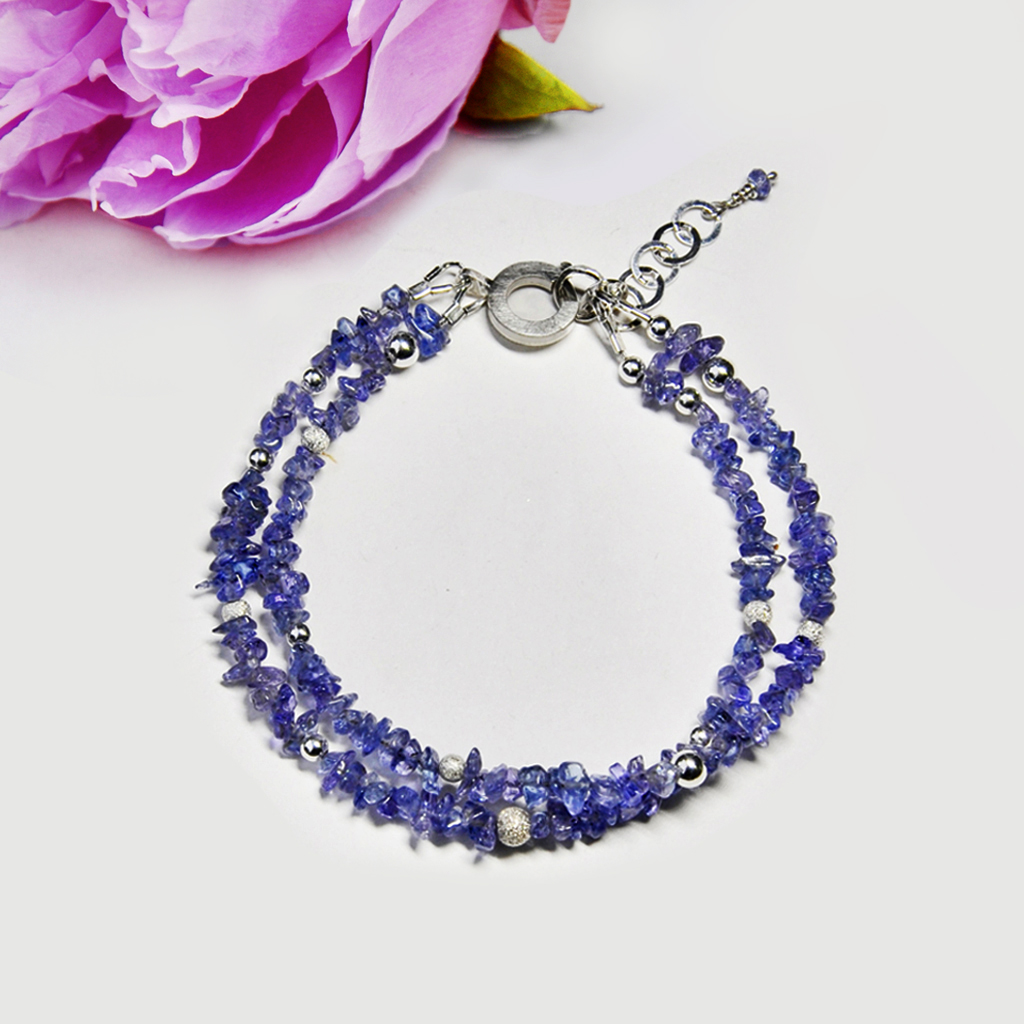 designer jewellery in solid gold by Katerina Damilos