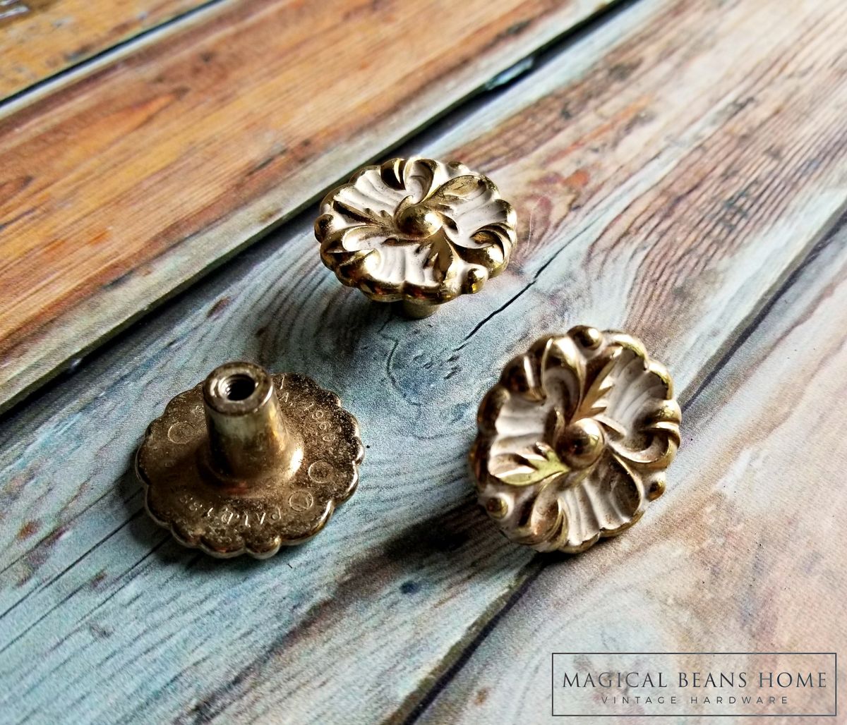 Vintage Hollywood Regency White & Gold Dresser Drawer Knobs Magical