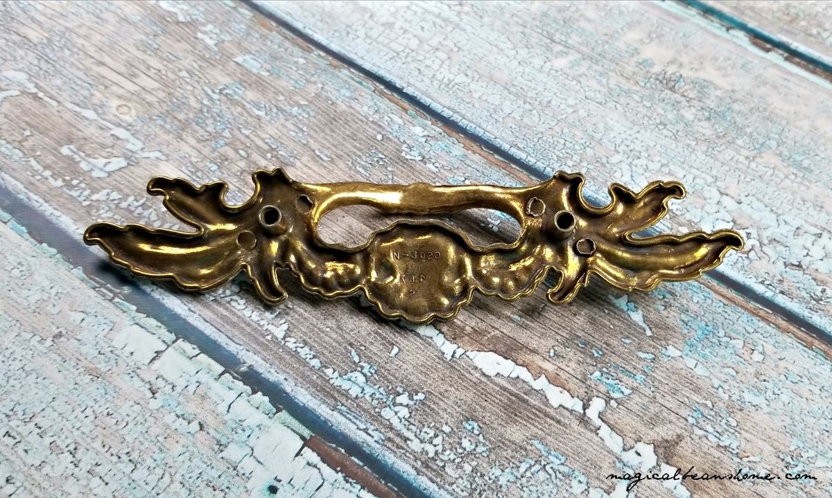 Vintage Keeler Brass Company Gold French Provincial Drawer Pull Handles