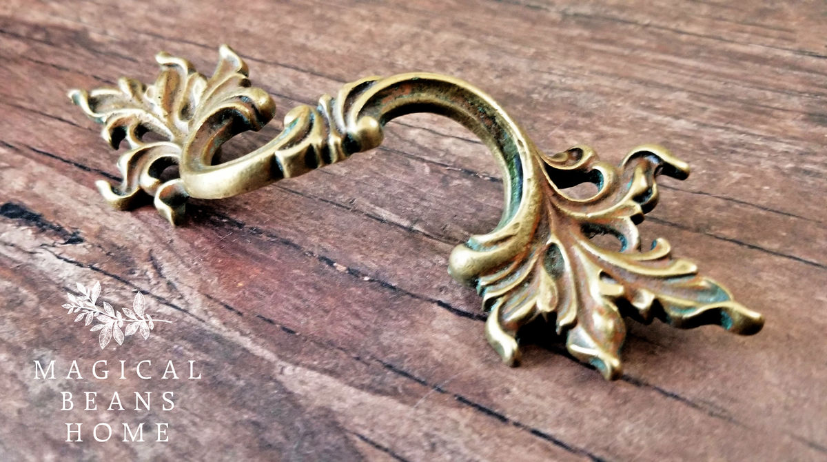 Keeler Brass Co French Provincial Farmhouse Chic Curvy Brass, Dresser