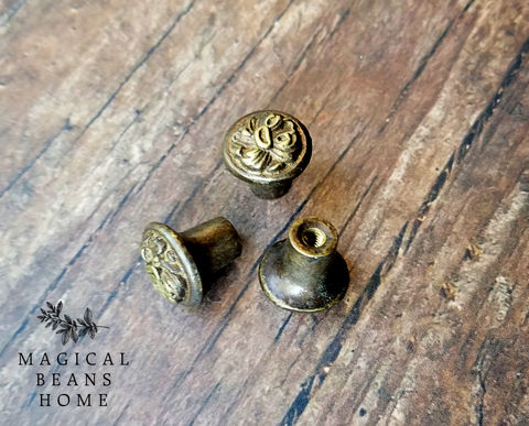 Antique,Keeler,Brass,Co,Mini,Drawer,Knobs,Mini knobs, petite knobs, keeler brass co knobs, period hardware, antique drawer knobs, solid brass knobs, jewelry box knobs, mini brass knobs, miniature knobs, cabinet knobs, antiqued gold knobs, gold knobs   