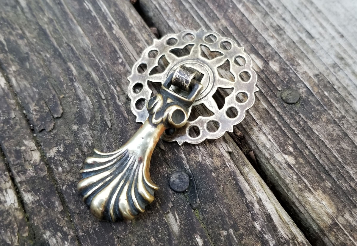 Vintage Keeler Brass Co Art Deco Antiqued Gold Teardrop Pendant Pull in Solid Brass Magical