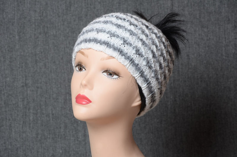 messy bun beanie - product image
