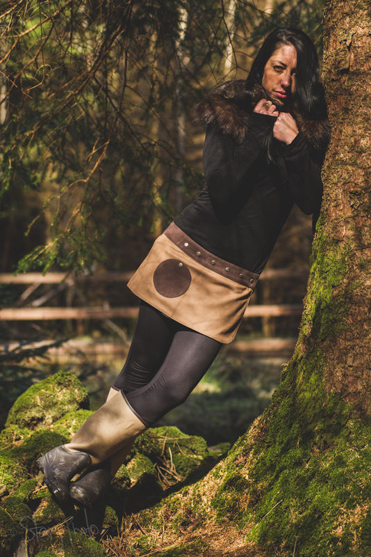 Leather mini skirt - sixties melancholia with goat fur belt: GOLD with brown belt - product images  of 