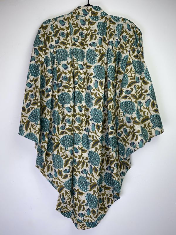 SALE // COTTON ORIGINAL KIMONO style jacket UK8 to UK14: sweet off-white with blue flowers - product images  of 