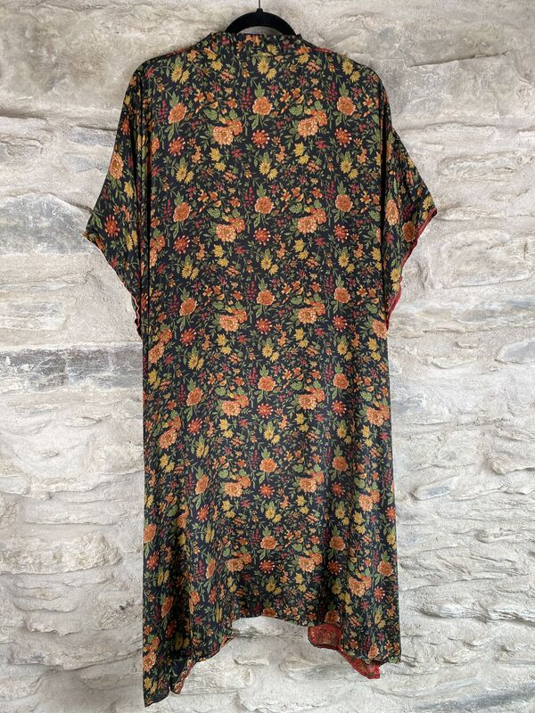 SHORTER LONG KIMONO STYLE JACKET ONE SIZE UK6 to 22: black, floral - product images  of 