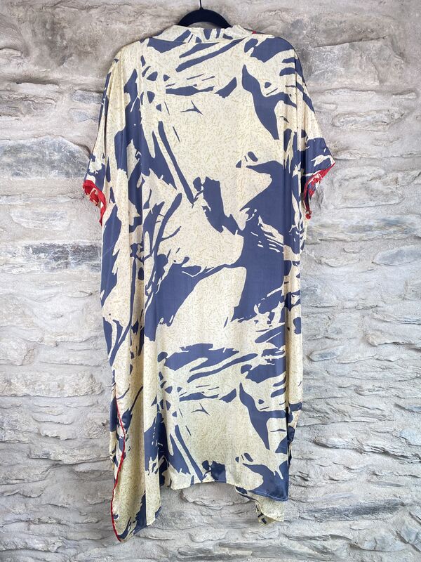 LONG KIMONO STYLE JACKET ONE SIZE UK10 to 28:  cream, grey, red, abstract - product images  of 