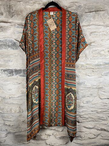 SHORTER,LONG,KIMONO,STYLE,JACKET,ONE,SIZE,UK6,to,22:,teal,,red,,orange,,tribal,teal, red, orange, tribal, short, long, Kimono, style, jacket, curvy, plus, size, on, the, verge
