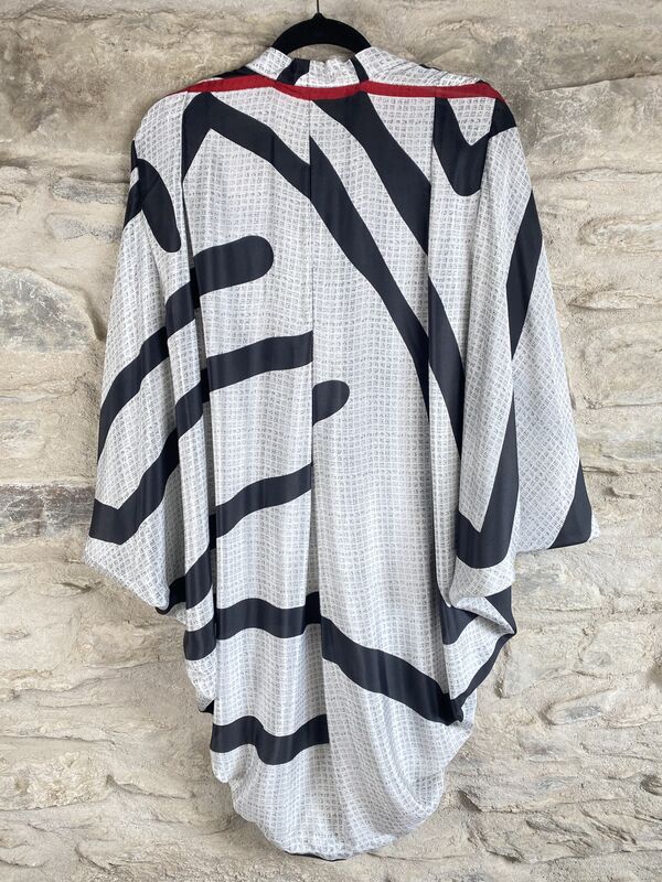 SALE // ORIGINAL KIMONO style jacket UK8 to UK14: white, black, red - product images  of 