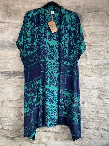 SALE,//,SHORTER,LONG,KIMONO,STYLE,JACKET,ONE,SIZE,UK10,to,28:,dark,blue,,green,Blue, green  , long, Kimono, style, jacket, curvy, plus, size, on, the, verge