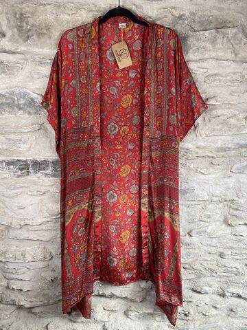 SALE,//,SHORTER,LONG,KIMONO,STYLE,JACKET,ONE,SIZE,UK10,to,28:,royal,red,,floral,royal red, floral  , long, Kimono, style, jacket, curvy, plus, size, on, the, verge