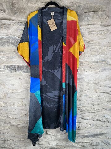 LONG,KIMONO,STYLE,JACKET,ONE,SIZE,UK10,to,28:,dramatic,black,abstract,with,mix,colours,Black, abstract, long, Kimono, style, jacket, curvy, plus, size, on, the, verge