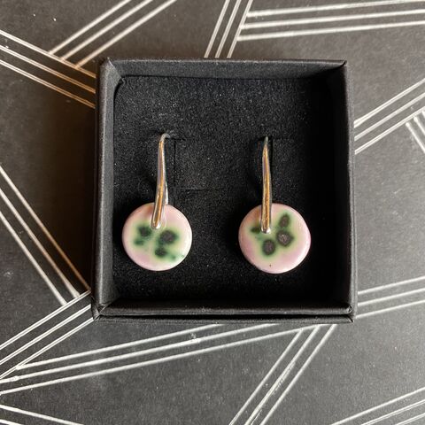 LAVVŌ,SMALL,drop,earrings:,pink,with,moss,green,dots,Pink, green, lavvo, round, sterling silver, small, drops, porcelain, ceramic, earrings, made in ireland