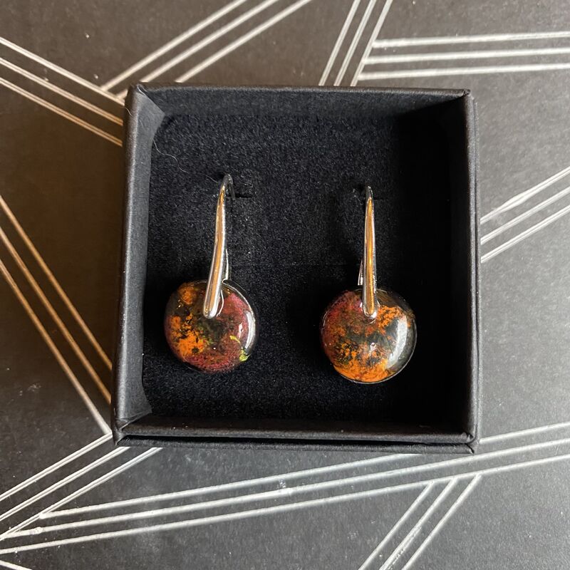 LAVVŌ SMALL drop earrings: black with red, yellow, orange    - product images  of 