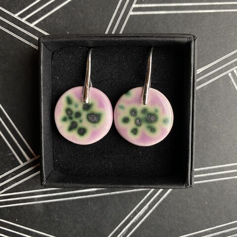 LAVVŌ,MEDIUM,drop,earrings:,pink,with,moss,green,dots,Pink, moss green , round, sterling silver, medium, drops, porcelain, ceramic, earrings, made in ireland