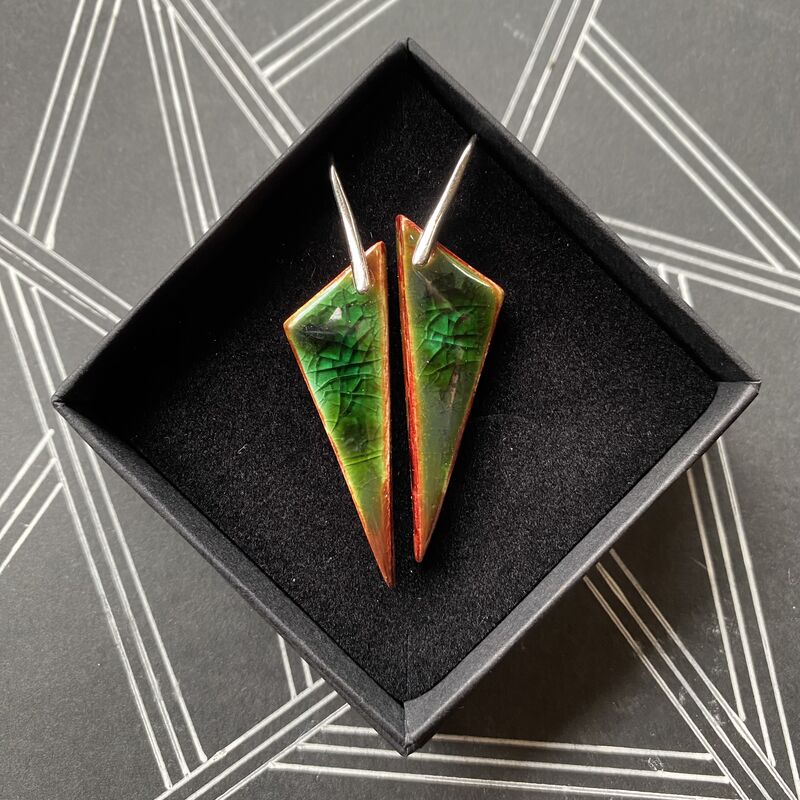 LAVVŌ Smaller triangular porcelain drop earrings: white, black - product images  of 