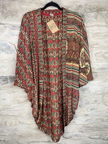 ORIGINAL,KIMONO,style,jacket,UK8,to,UK14:,cream,,green,,orange,and,red,Cream, green, orange, red, kimono, style jacket, soft, polyester, kaftan, jacket, cardigan, ontheverge