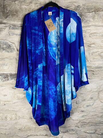 ORIGINAL,KIMONO,style,jacket,UK8,to,UK14:,electric,and,sky,blue,,full,moon,blue, full, moon, kimono, style jacket, soft, polyester, kaftan, jacket, cardigan, ontheverge