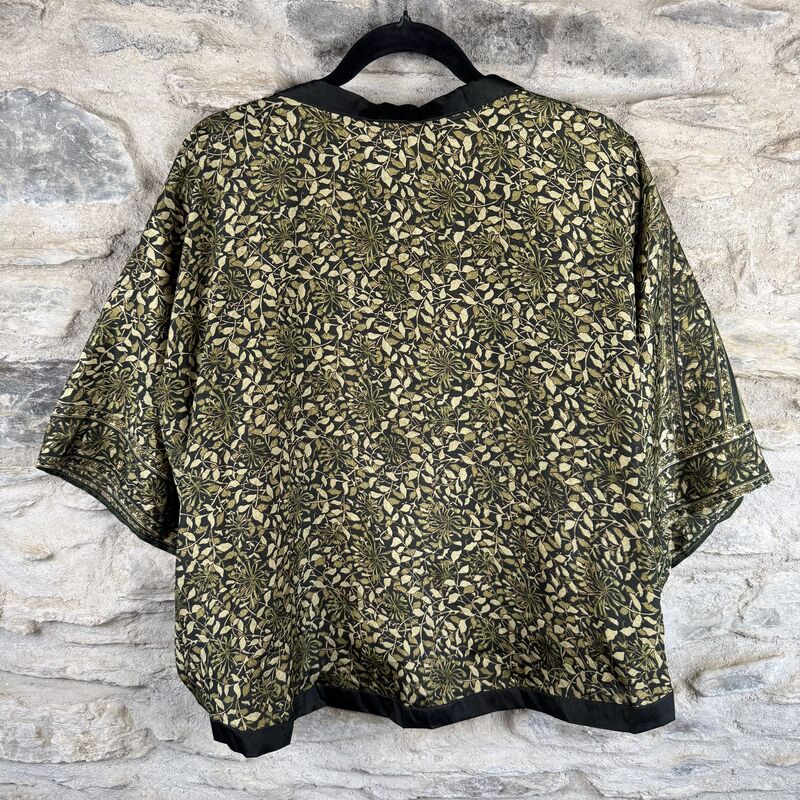 PETITE KIMONO STYLE JACKET UK8 to UK12: army green, floral - product images  of 