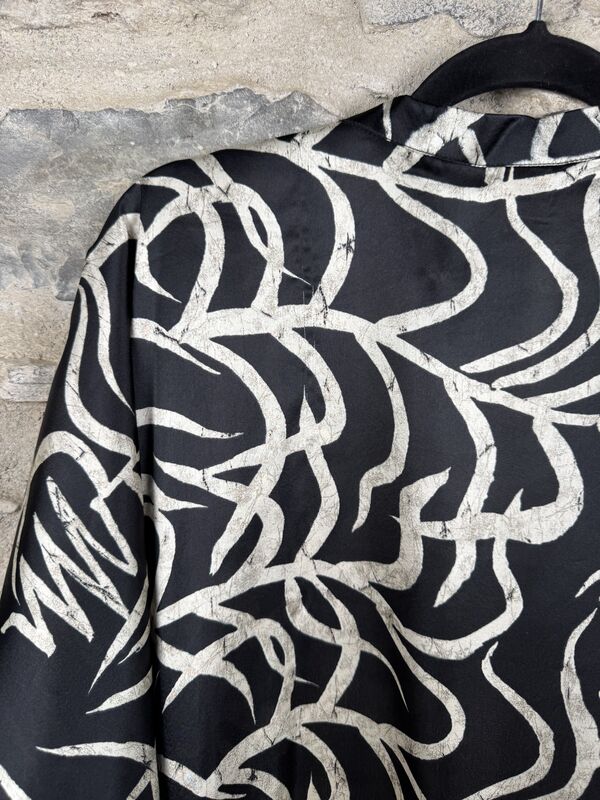 SALE // PETITE KIMONO STYLE JACKET UK8 to UK12: white and black, green sleeves - product images  of 