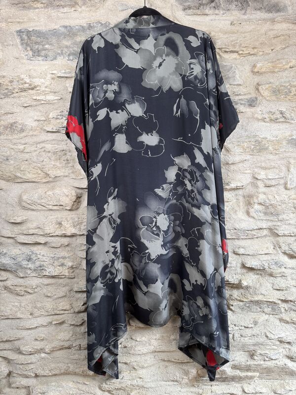 SALE // SHORTER LONG KIMONO STYLE JACKET ONE SIZE UK10 to 28:  black and grey with red  - product images  of 