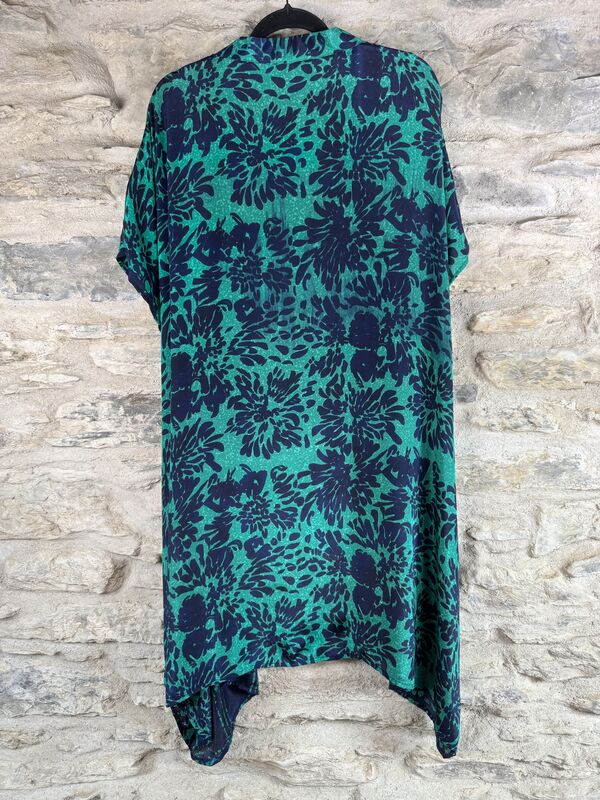 SALE // SHORTER LONG KIMONO STYLE JACKET ONE SIZE UK10 to 28:   - product images  of 