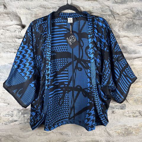 PETITE,KIMONO,STYLE,JACKET,UK8,to,UK12:,blue,and,black,,cool,abstract,blue and black, cool abstract, Petite, Kimono, style, jacket, handmade, ireland 
