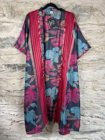 NEW,EXTRAVAGANT,LONG,KIMONO,STYLE,JACKET,UK10,to,28:,grey,,blue,,pink,with,gold,threads,,floral,Grey, blue, pink, gold, floral, extravagant, long, Kimono, style, jacket, curvy, plus, size, on, the, verge