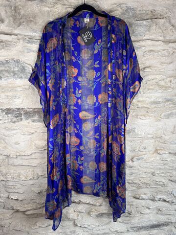 SHORTER,LONG,KIMONO,STYLE,JACKET,ONE,SIZE,UK10,to,28:,electric,blue,,floral,Electric, blue, floral, long, Kimono, style, jacket, curvy, plus, size, on, the, verge