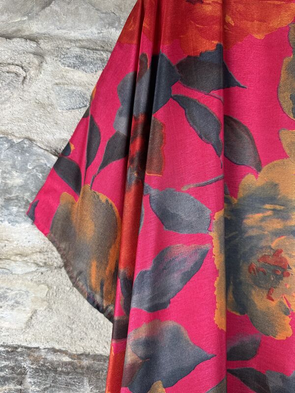 SHORTER LONG KIMONO STYLE JACKET ONE SIZE UK10 to 28:  hot pink, grey, floral - product images  of 