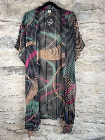 SHORTER,LONG,KIMONO,STYLE,JACKET,ONE,SIZE,UK10,to,28:,night,blue,,pink,,teal,,metallic,threads,Night, blue, pink, abstract, long, Kimono, style, jacket, curvy, plus, size, on, the, verge