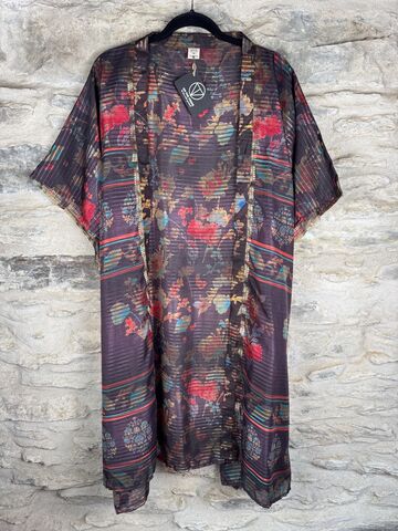 SHORTER,LONG,KIMONO,STYLE,JACKET,ONE,SIZE,UK10,to,28:,purple,,pink,,floral,purple, pink, floral, long, Kimono, style, jacket, curvy, plus, size, on, the, verge